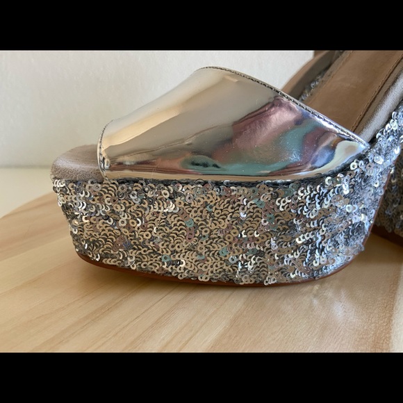 Shelly's London Dena Sequin Platform Pumps Heels - Picture 7 of 13